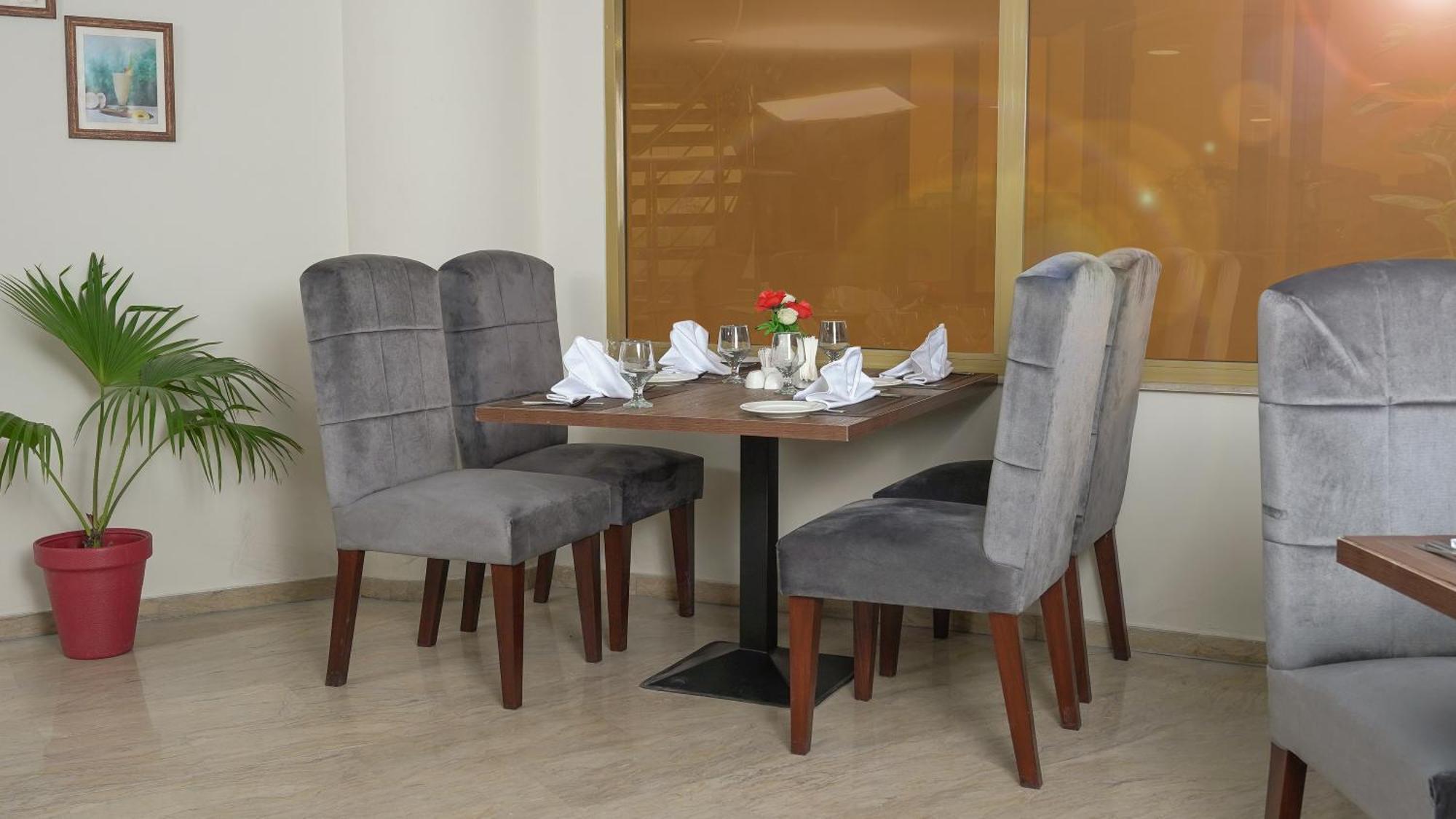 Faletti'S Express- Shimla Hill Λαχόρη Εξωτερικό φωτογραφία